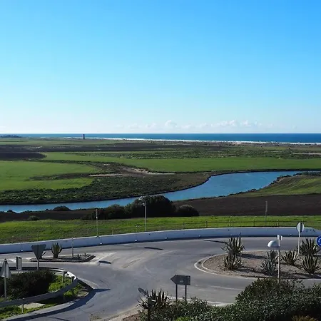 Atico Con Vistas Y Piscina En Conil
